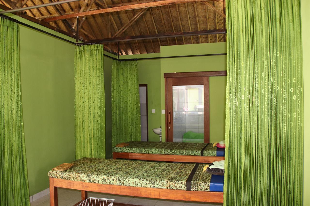 אמד Taman Sandat מראה חיצוני תמונה